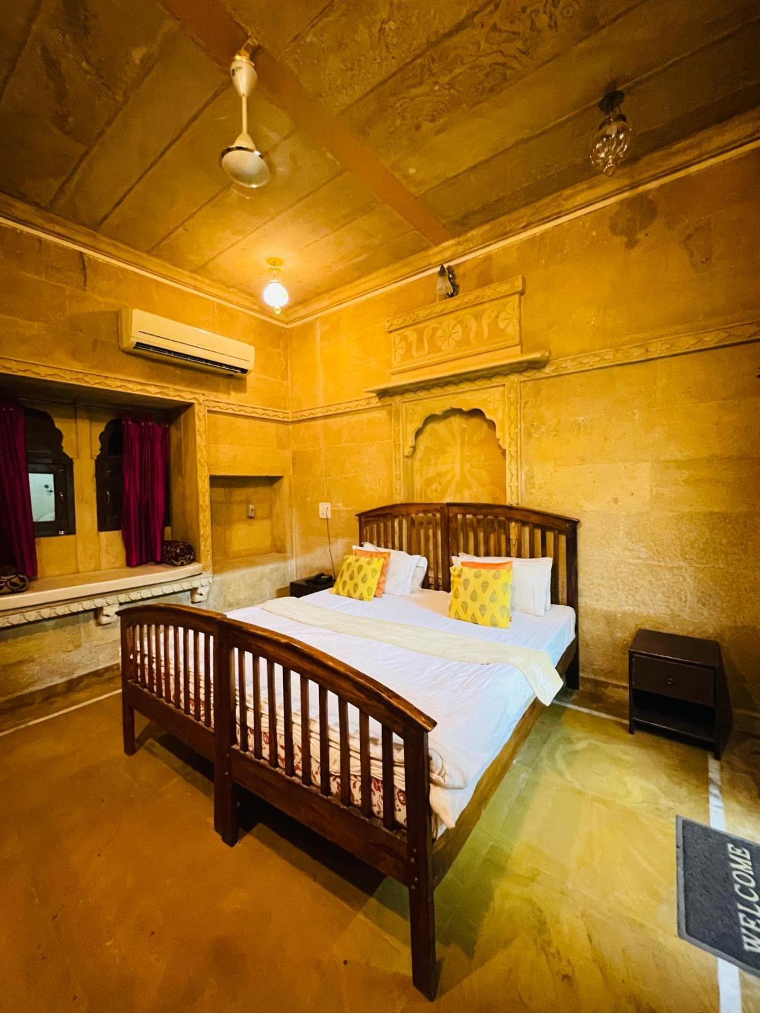 ג'איסלמר Hotel Nirmal Haveli מראה חיצוני תמונה