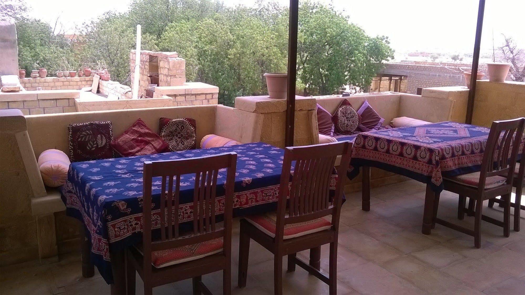 ג'איסלמר Hotel Nirmal Haveli מראה חיצוני תמונה