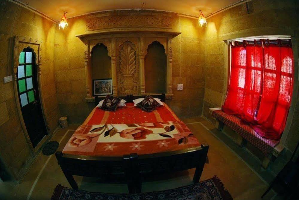 ג'איסלמר Hotel Nirmal Haveli מראה חיצוני תמונה
