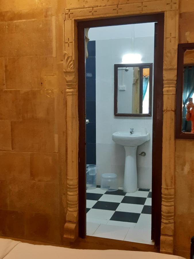 ג'איסלמר Hotel Nirmal Haveli מראה חיצוני תמונה