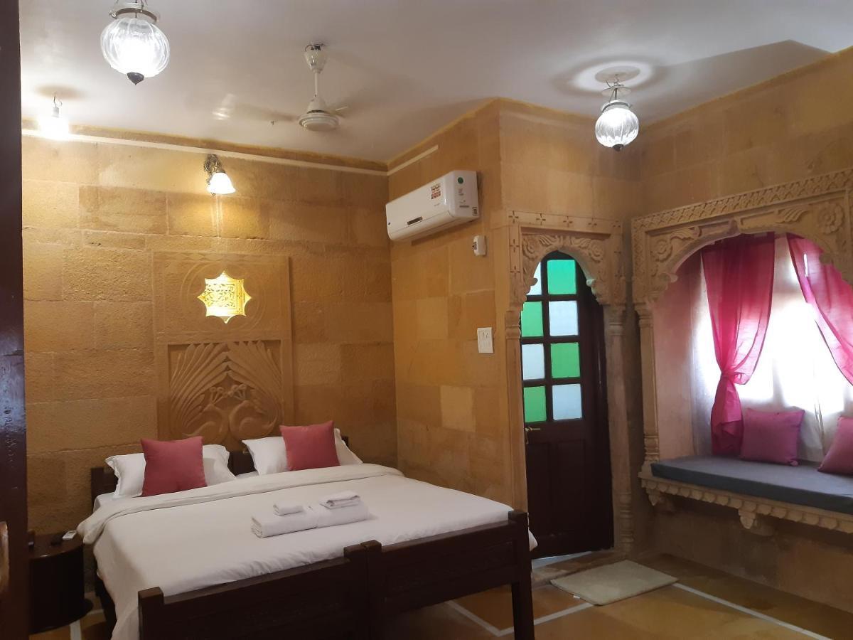 ג'איסלמר Hotel Nirmal Haveli מראה חיצוני תמונה